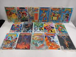 Bundle of 14 Assorted DC Comic Books