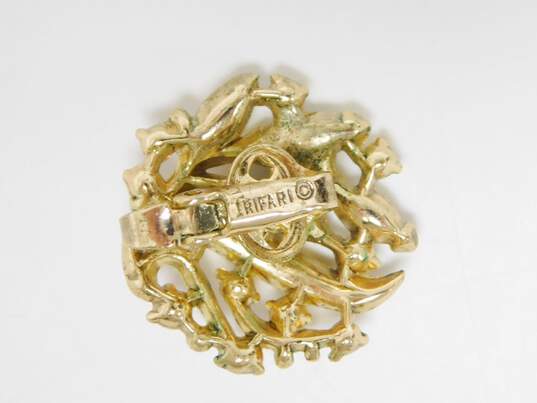 Vintage Crown Trifari Icy Rhinestone & Gold Tone Botanical Clip-On Earrings 10.7g image number 5