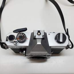 Fujica ST705 Body Enclosure SLR Body Camera For Parts/Repair alternative image