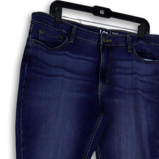 NWT Womens Blue Medium Wash Pockets Regular Fit Denim Bootcut Jeans 18M image number 3