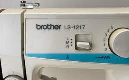 Brother Sewing Machine LS-1217-SOLD AS IS, FOR PARTS OR REPAIR, UNTESTED alternative image