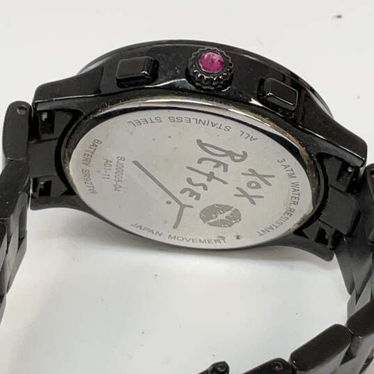 Designer Betsey Johnson Black Chronograph Round Dial Analog Wristwatch image number 4