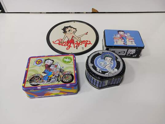 4PC Betty Boop Themed Tin Lunch Boxes & Tin Sign Memorabilia Bundle image number 1