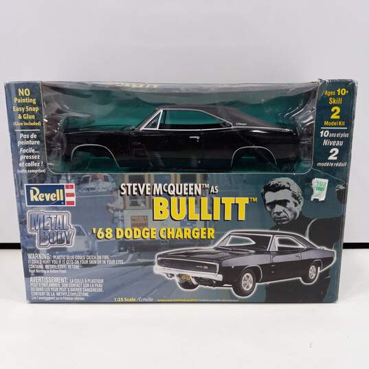 Vintage Revell Bullitt Movie 1968 Dodge Charger Model Kit image number 4