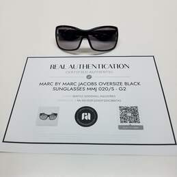 AUTHENTICATED Marc by Marc Jacobs Oversize Black Sunglasses