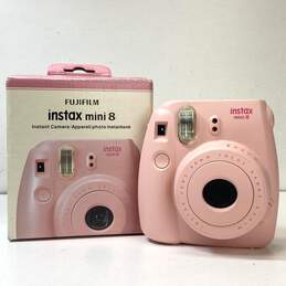 Fujifilm Instax Mini 8- Pink /Rose Instant Camera alternative image