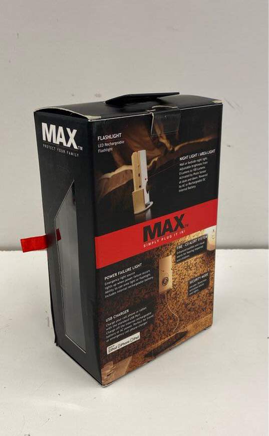 Max Multi-Purpose USB Portable Light image number 7
