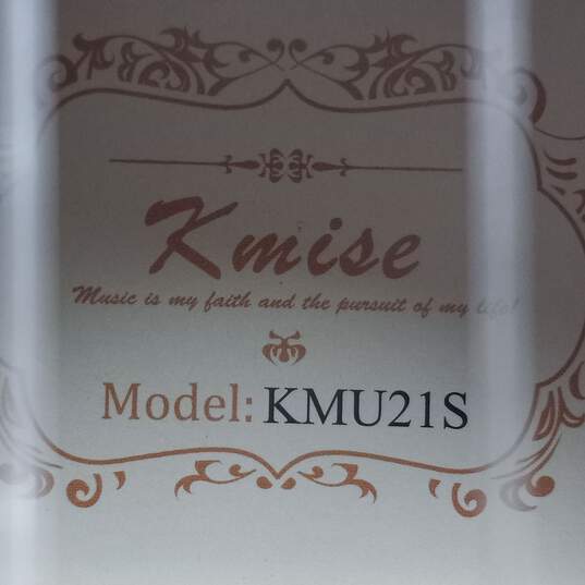 Kmise Ukulele in Case image number 6