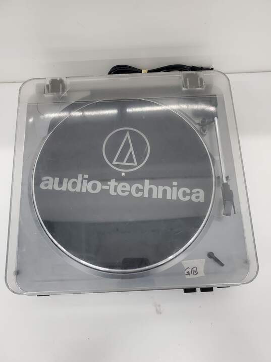 Audio-Technica AT-LP60X-GM AT-LP60X -GM Automatic Turntable Untested image number 1