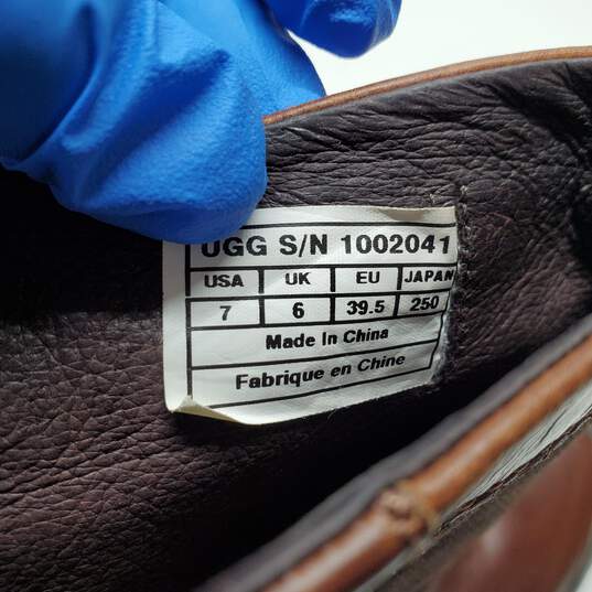 UGG Corbitt Leather Waterproof Duck Boots Men's Size 7 image number 7