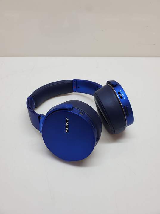 Sony MDR-XB950B1 Blue Wireless Stereo Headphones Untested image number 1