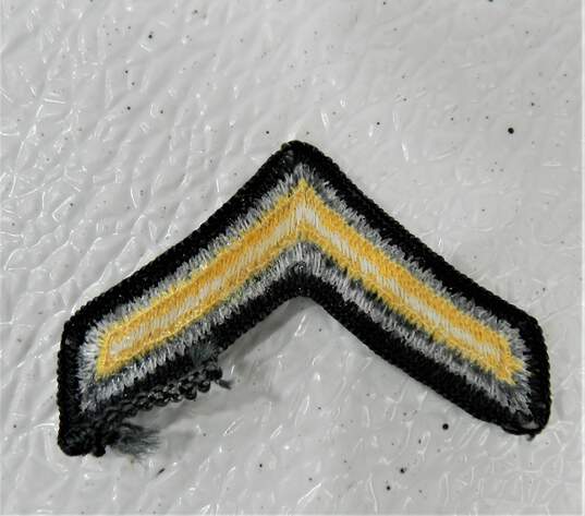 Lot of U.S. Army E2 Private Second Class Patches image number 3
