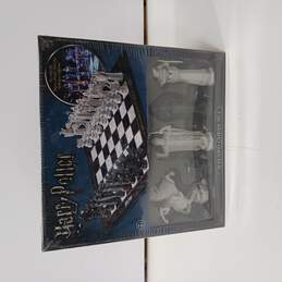 The Noble Collection Harry Potter Wizard Chess Set NIB