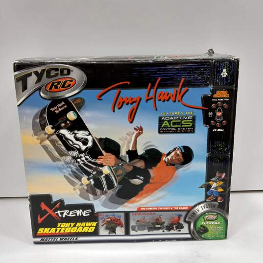 Tyco R/C Tony Hawk Xtreme R/C Skateboard IOB image number 2