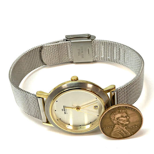 Designer Skagen Denmark 16SGS Two-Tone Round Dial Analog Wristwatch image number 2