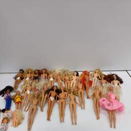 Bundle of Assorted Barbie Dolls Most Are Undressed Without Accessories