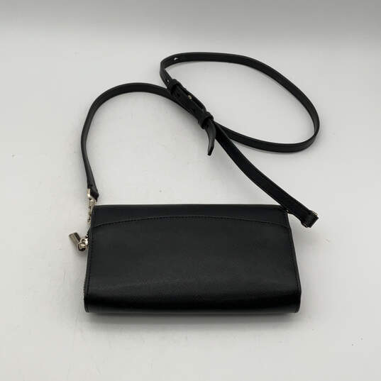 Womens Black Leather Inner Pockets Adjustable Strap Zipper Crossbody Bag image number 2