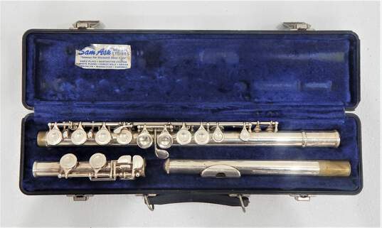 Artley and Bundy II by Selmer Brand Flutes w/ Hard Cases (Set of 2) image number 2