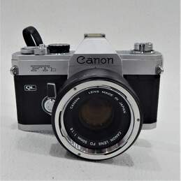 Canon FTb QL 35mm SLR Film Camera w/ FD 50mm Lens alternative image