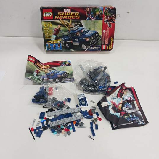 Lego Marvel Super Heroes Lokis Cosmic Cube Escape Building Toy 6867 in Box image number 2