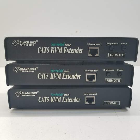 3 Black Box Servswitch Brand CAT5 KVM Extender 2 Remote, 1 Local; and Century Tap By Shomiti Systems image number 2