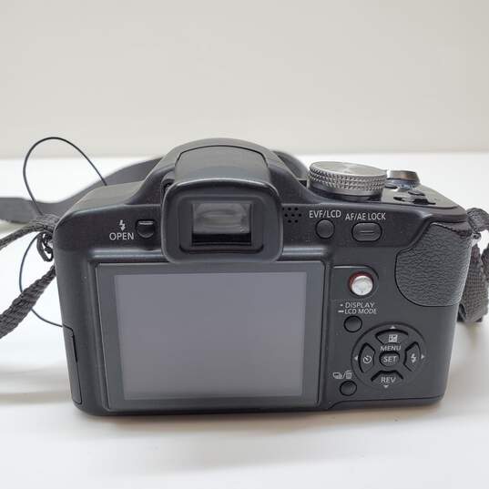 Panasonic Lumix DMC-FZ18 AS-IS. Untested, For Parts image number 6