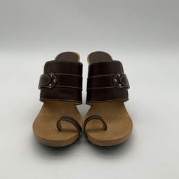 Womens Brown Leather Toe Loop Studded Slip-On Block Platform Heels Size 8M
