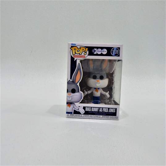 Funko POP! Animation: WB100th Anniversary - Bugs Bunny as Fred Jones #1239 image number 1