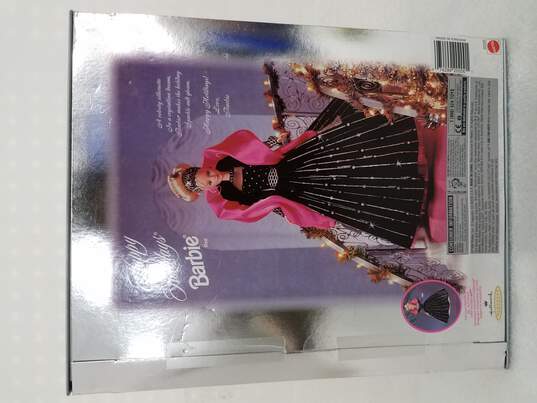 Happy Holidays Barbie 1998 Special Edition 20200 Mattel Doll image number 3