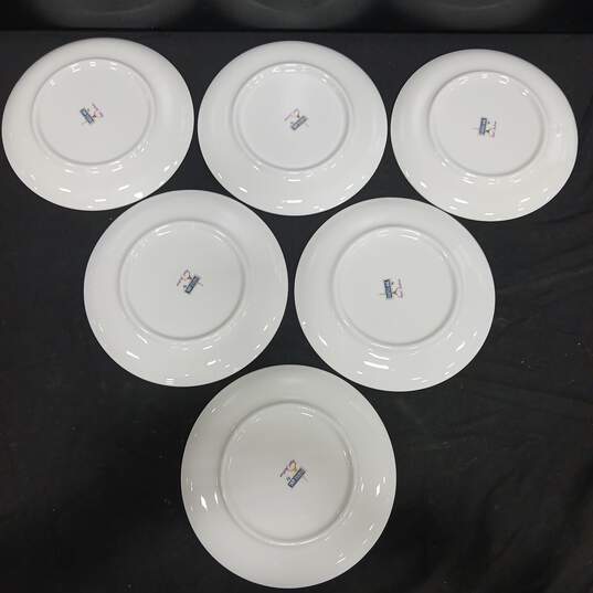 Bundle of 6 White Royal Jackson Plates image number 3