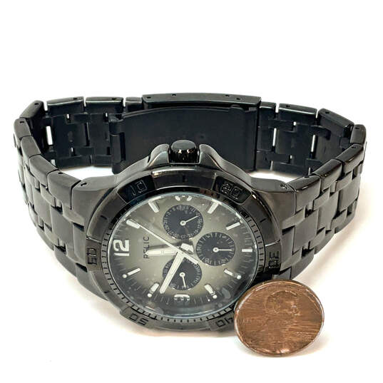 IOB Designer Relic ZR15546 Gray Chronograph Round Dial Analog Wristwatch image number 3