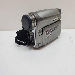 JVC Mini DV Digital Video Camera Silver Model GR-D771U