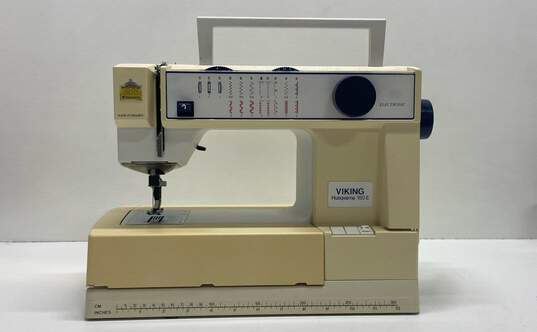 VIKING Husqvarna 150 E Sewing Machine image number 2