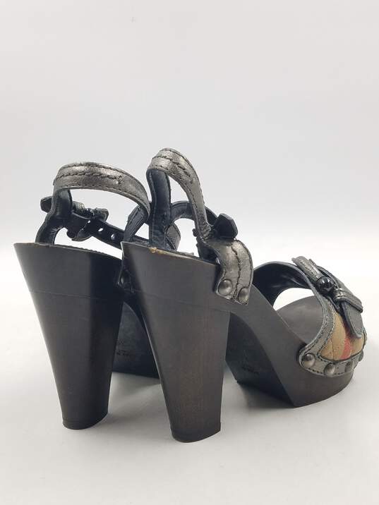 Authentic Burberry Gunmetal Check Sandals W 6 image number 4