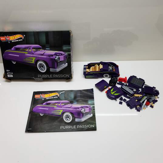 LEGO Hot Wheels Purple Passion - Partially Assembled image number 3