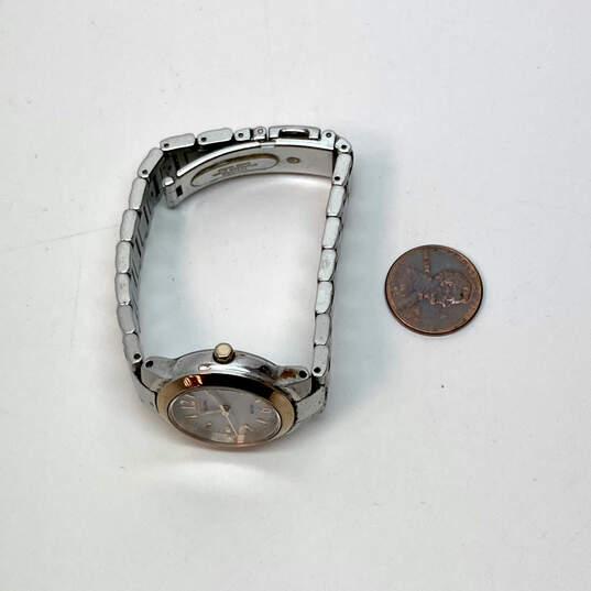 Designer Citizen Eco-Drive Silver-Tone Chain Strap Analog Quartz Wristwatch image number 4