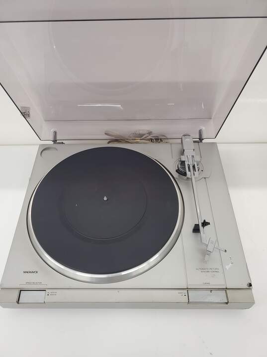Magnavox Automatic Return Synchro Turntables Control image number 1