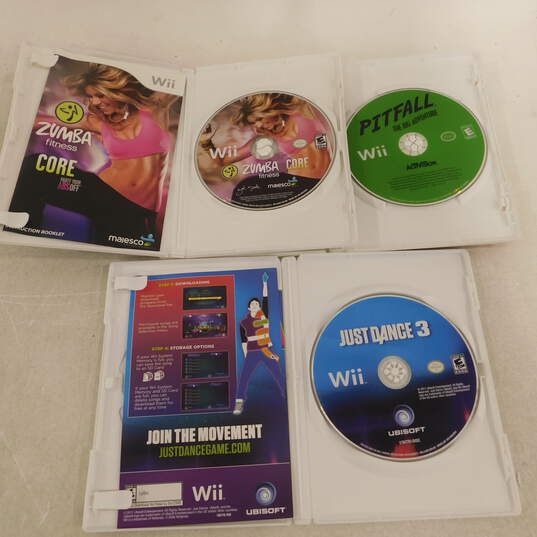 Nintendo Wii  w/3Games and 2 Controllers image number 7