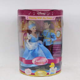 2004 Disney Princess Dancing With My Prince Cinderella Keepsake Porcelain Dolls IOB alternative image