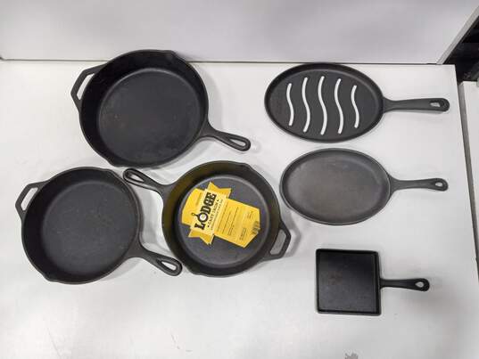 Bundle of Assorted Cast Iron Pans image number 1
