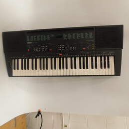 VNTG Yamaha Brand PSR-400 Model Electronic Keyboard