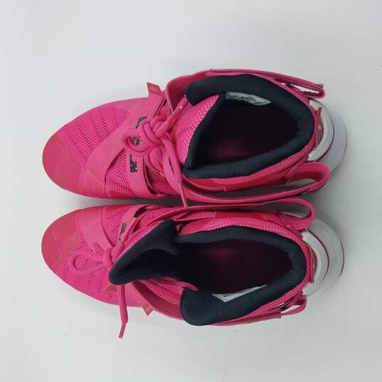 Nike Lebron Soldier 9 'Think Pink' Sneakers Men's Sz 13 image number 6