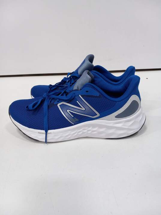 New Balance Fresh Foam Men's Blue Sneakers Size 9.5 image number 3