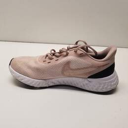 Nike Revolution 5 Barely Rose Athletic Shoes Women's Size 8 alternative image