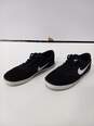 Nike SB Men's Black & White Skate Shoes Size 8 image number 3