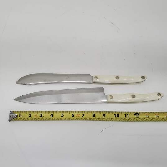 Cutco White Handled Kitchen Knives Set - 1722 JB Butcher Knife & 1725 Chef Knife image number 4