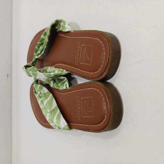 Women's Green, White & Brown Sandals Size Unknown image number 4