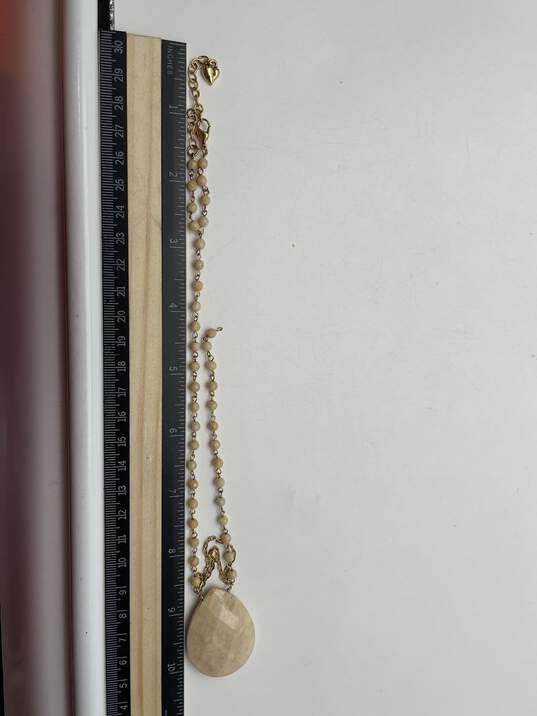 Women's Gold Tone Beaded Pearls Pendant Chain Necklace 23.3g image number 4