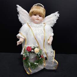 Grandeur Noel Porcelain Doll In Box alternative image