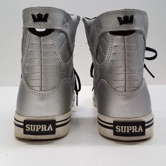 Supra Skytop Silver Sneakers Men's Size 6 image number 4